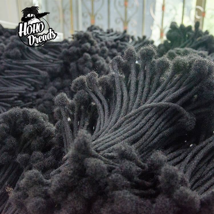 long afro kinky hair